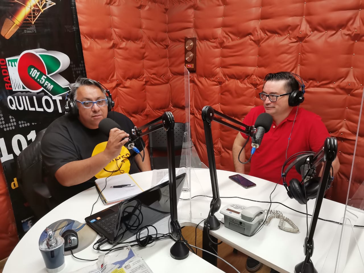 Radios Quillota y La Calera iniciaron programación especial por el