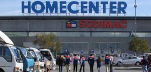 Container de tienda Sodimac La Calera se incendió