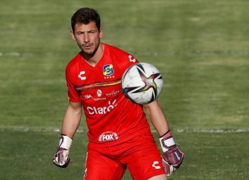 Franco Torgnascioli nuevo arquero de San Luis de Quillota, cuando vestía los colores de Everton.