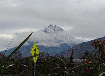 Cerro La Campana y La campanita nevados