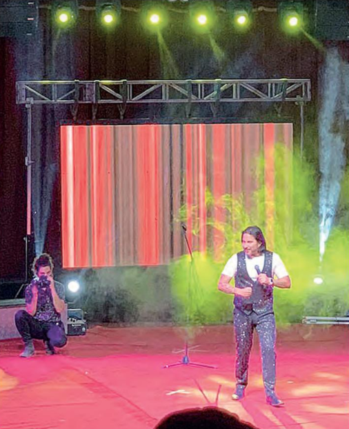 Felipe Avello en el circo Tony Caluga en Quillota