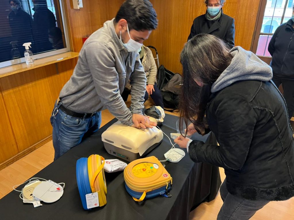 desfibriladores portátiles en la universidad de valparaíso