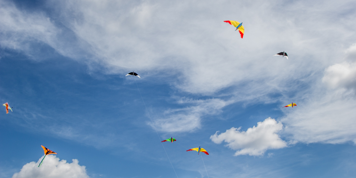 Precauciones para elevar volantines en Fiestas Patrias