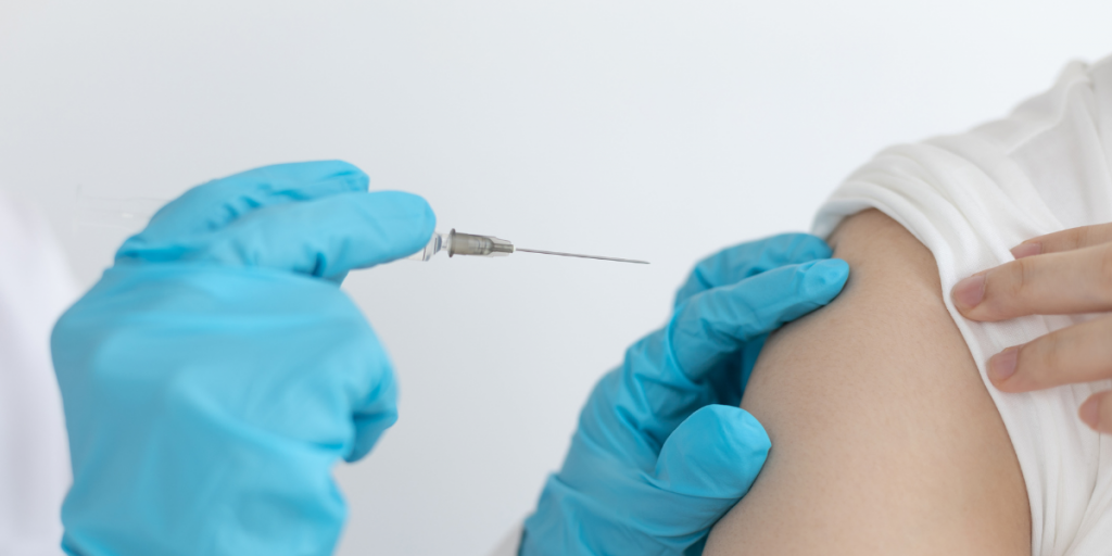 Calendario de vacunación Covid: ¿quiénes pueden recibir la dosis anual?