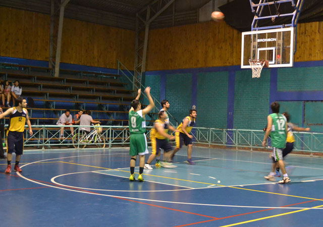 Gimnasio del Liceo Roberto Humeres San Felipe. Créditos de foto UPLA