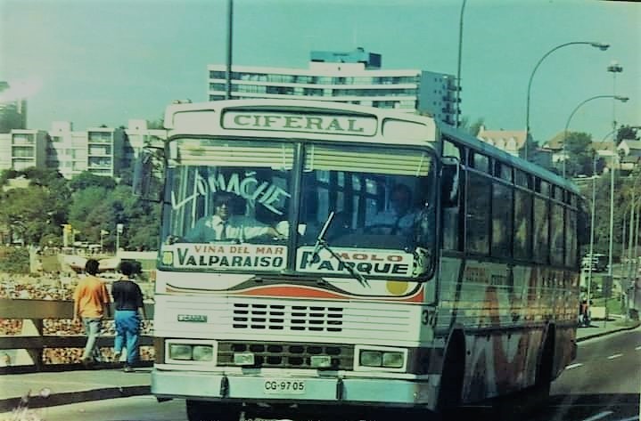 Microbus de Ciferal Express en los años 80 y 90.