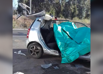 Dos personas mueren en accidente vehicular en Puchuncaví
