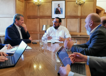 Alcalde de Quillota y jefe de la Subdere dialogaron sobre financiamiento municipal