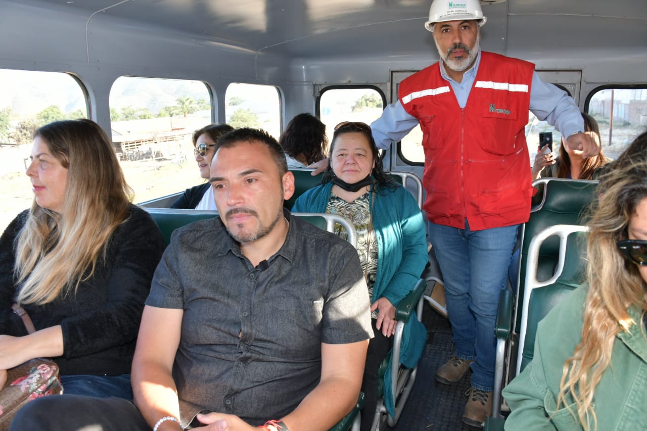 Entra en funcionamiento autocarril que une La Calera con Artificio