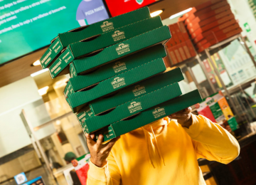 Papa John's en Chile inicia reorganización para evitar quiebra por millonarias deudas