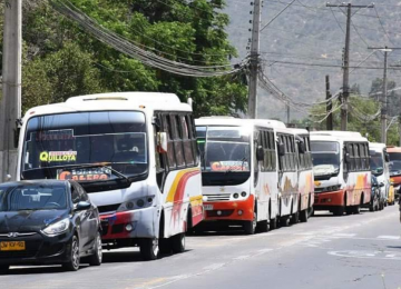 Provincia de Quillota: Dos empresas de microbuses aplicarán alza de $100 el sábado