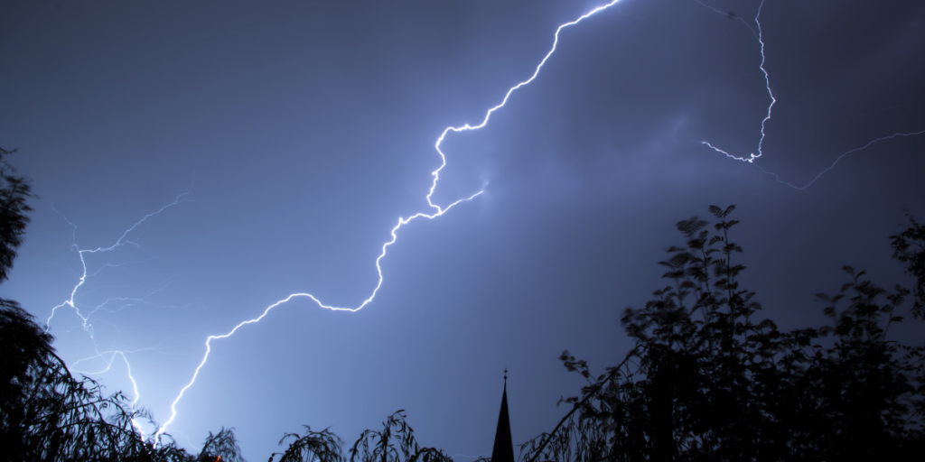 Región de Valparaíso Por tormentas eléctricas declaran alerta temprana preventiva en 12 comunas