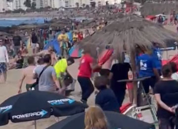 [VIDEO] Registran agresión a salvavidas en playa de Papudo.