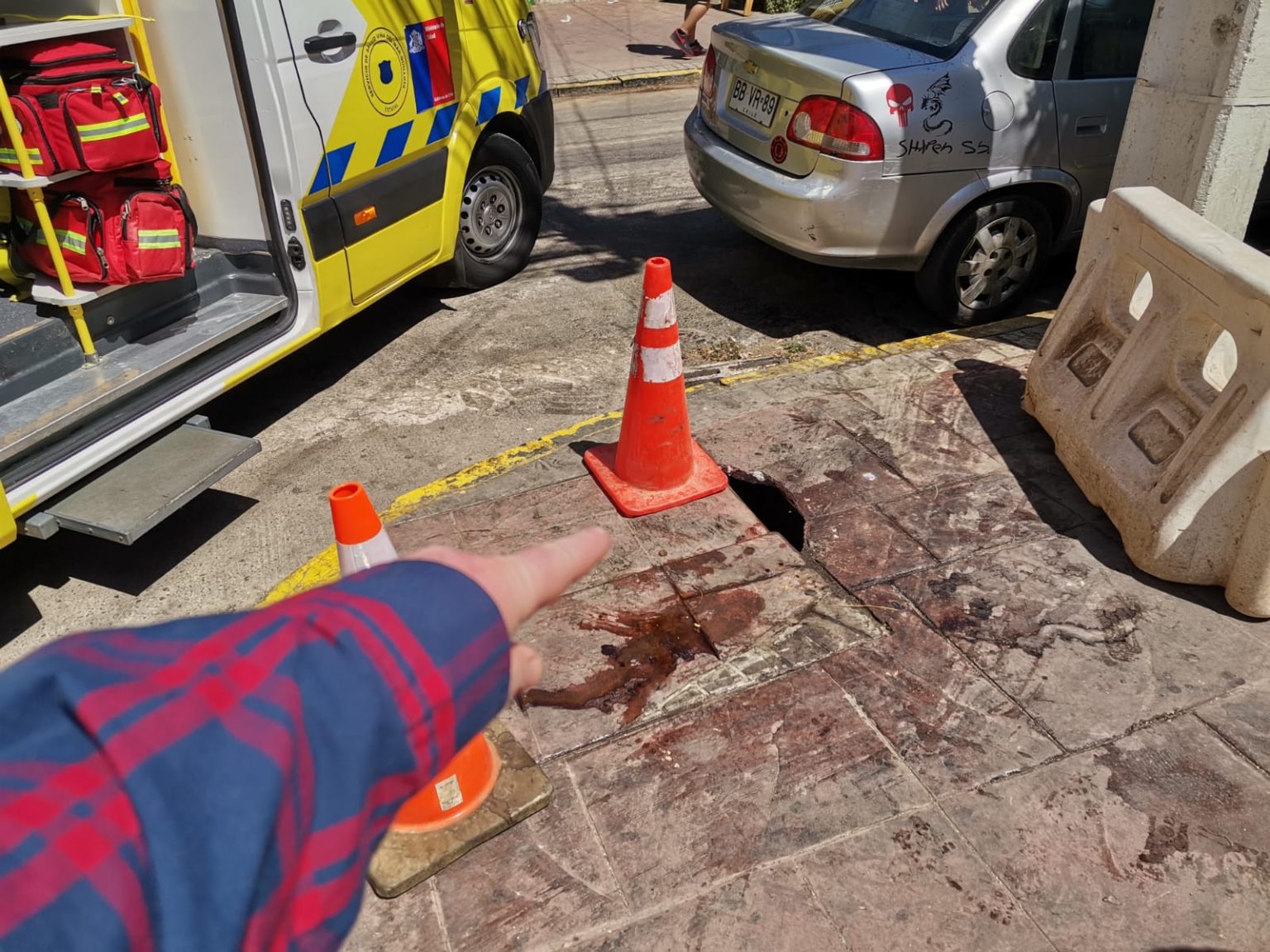 Accidente en tapa de recolector de aguas lluvias en Quillota