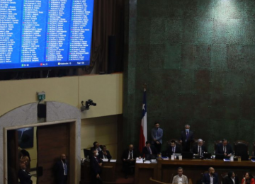 Congreso elige a expertos de proceso constituyente