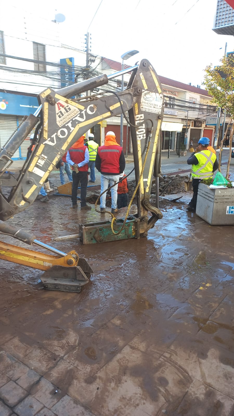 [VIDEO] Rotura de matriz afecta al centro de Quillota