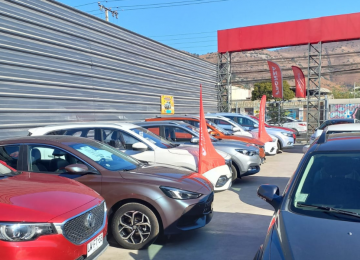 Automotora Fronza abrió sus puertas en La Calera para toda la región interior