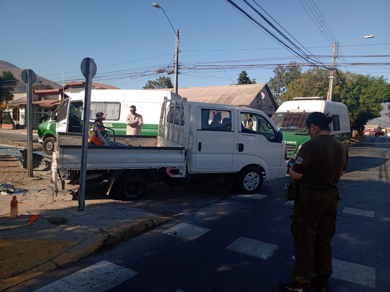 Colisión en La Calera deja a carabineros heridos