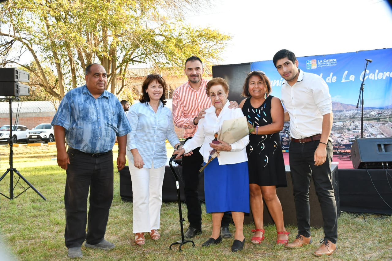 Las 10 mujeres que recibieron reconocimiento del municipio de La Calera