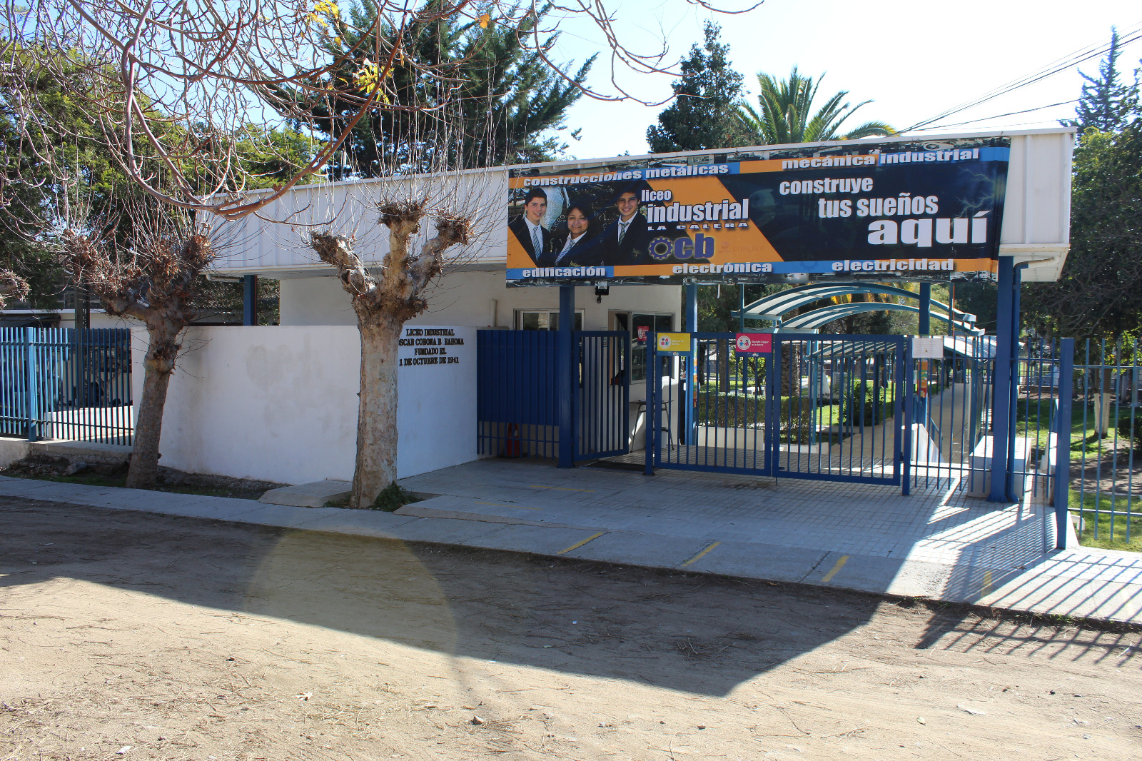 Liceo Industrial Óscar Corona Barahona de La Calera