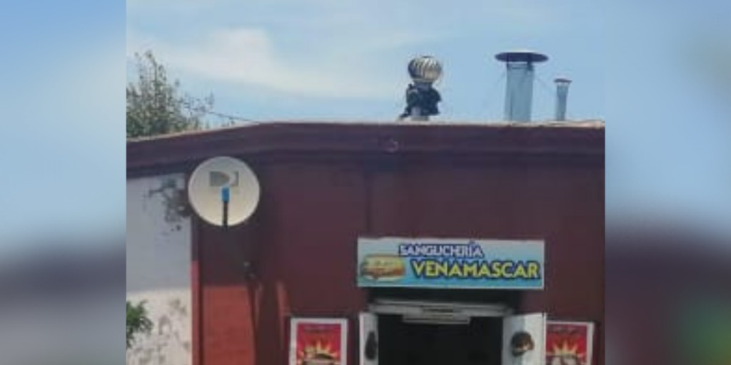 Quillota: Hasta un sándwich se prepararon ladrones durante robo a local
