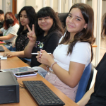 Valparaíso Abren inscripciones para niñas de 13 a 17 años que deseen crear aplicaciones para teléfonos
