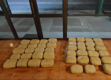 En la ruta 5 Norte incautaron 42 kilos de marihuana desde vehículo
