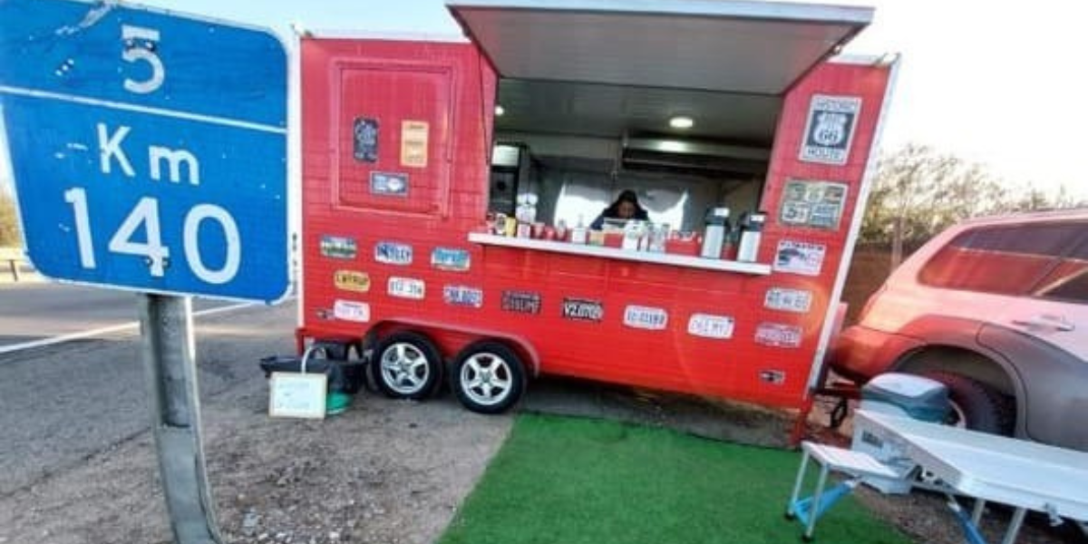 Familia busca recuperar foodtruck robado en la ruta 5 Norte, a la altura de Catapilco