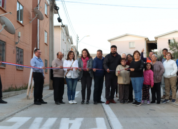 Quillota: Estrenan nuevos pavimentos en Población Rebolar 1 y Altos de Serrano