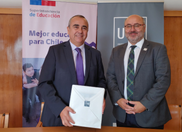 UVM firma convenio con Superintendencia de Educación de la Región de Valparaíso