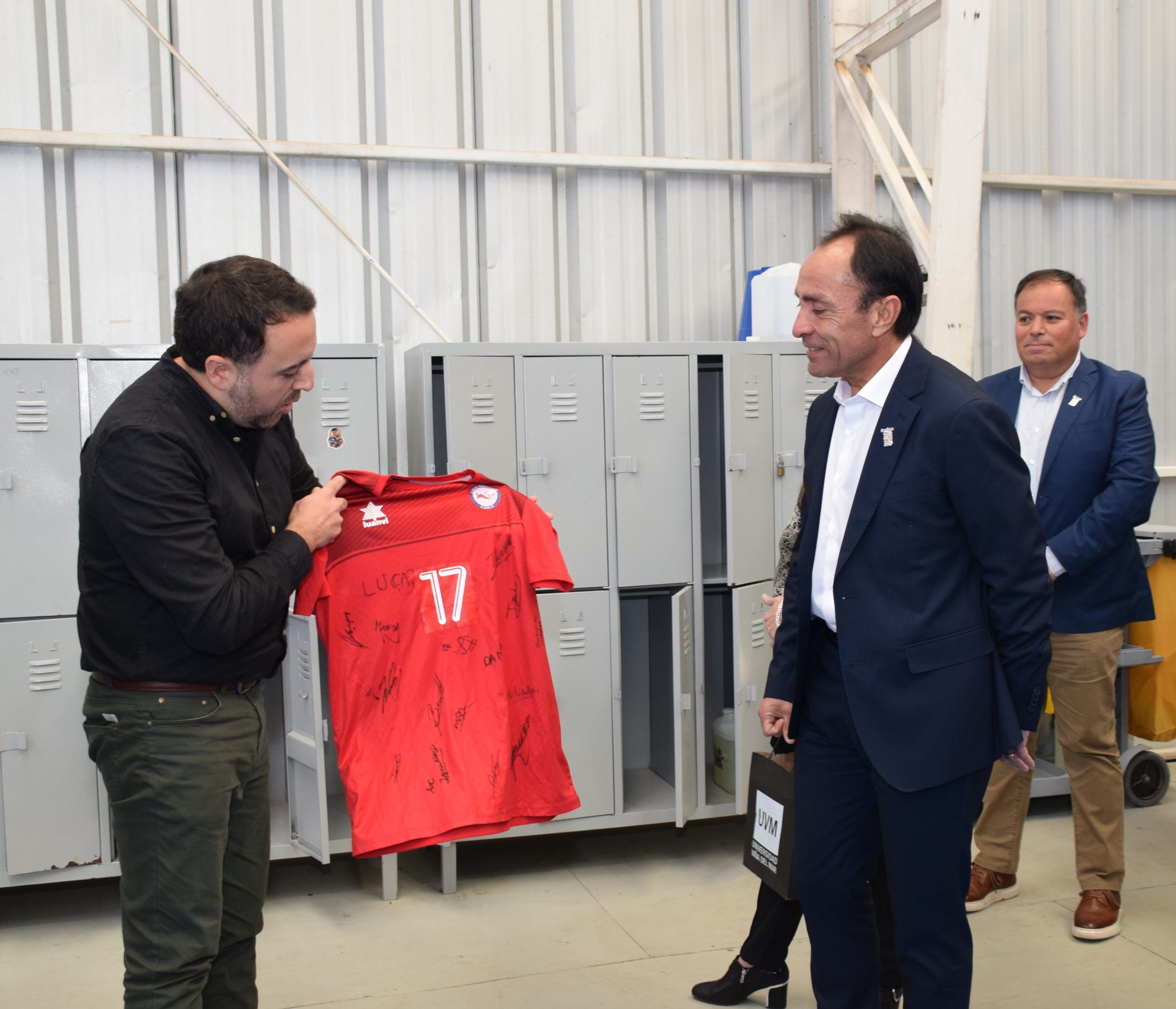 Ministro del Deporte Jaime Pizarro visitó la UVM