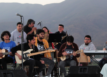 Quillota: Este jueves estrenan documental de la banda inclusiva "Música Ensamble"