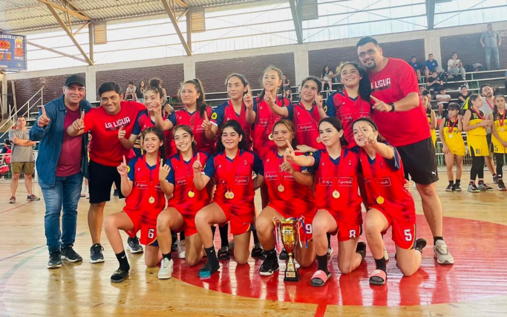El momento de gloria del basquetbol femenino juvenil de La Ligua