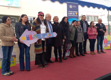 80 familias de La Calera recibieron las llaves de sus departamentos