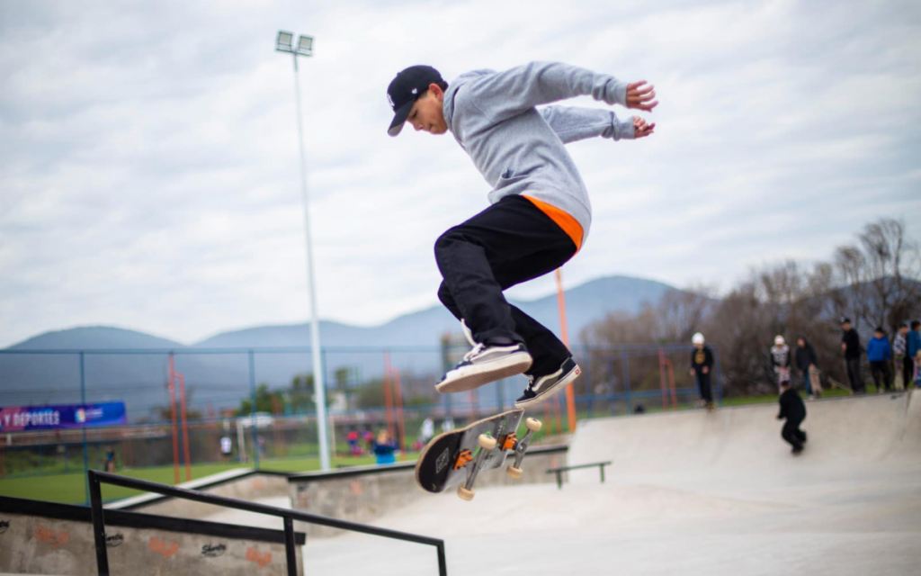 Calera: Con inversión de $100 millones de pesos se inauguró moderno skate park municipal