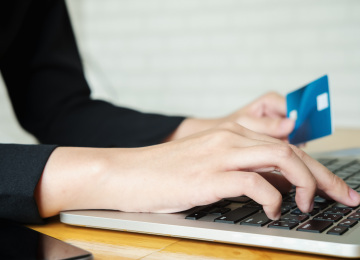 Cyber Monday: Un vistazo a la revolución del comercio en Línea