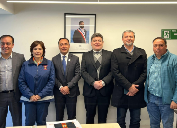 Diputado Venegas gestiona proyecto de pista atlética en San Felipe y piscina olímpica temperada en Quillota