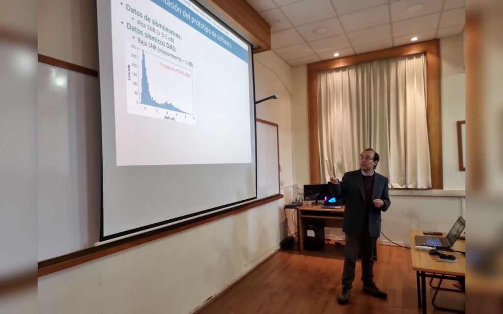 Investigador chileno desarrolló tecnología para detectar eventos sísmicos con IA