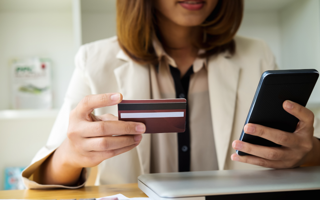 Cyber Monday 2023: Abogado PUCV entrega datos legales para evitar malos ratos