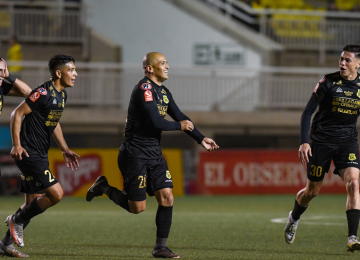 #VIDEO: Los 5 goles de San Luis a Serena y la inspirada noche de "Chupete Suazo"