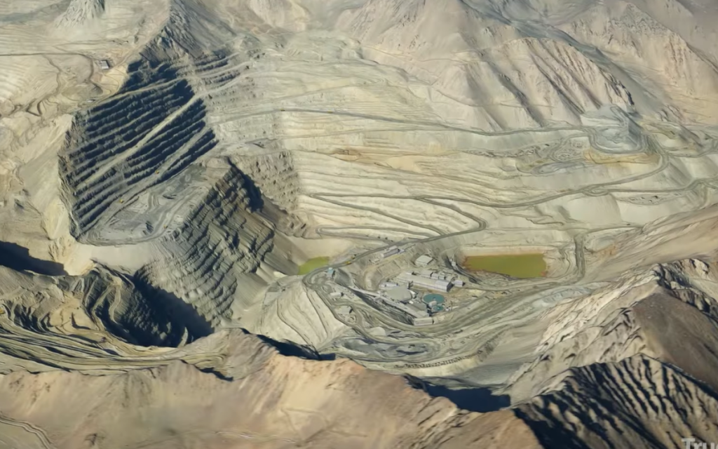 Anglo American se compromete con el desarrollo de Los Bronces Integrado tras Resolución del Comité de Ministros
