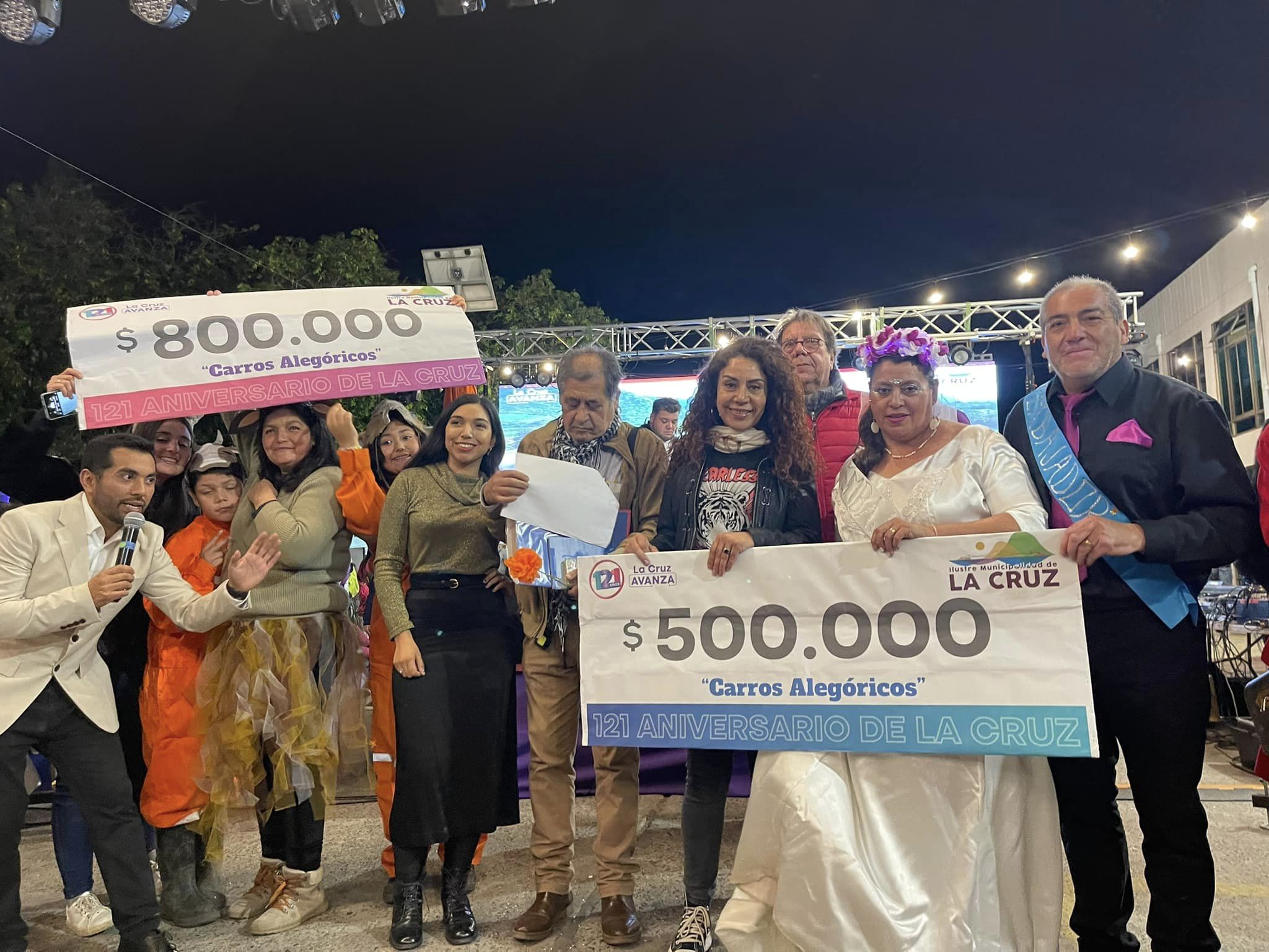 Desfile de carros alegóricos de La Cruz ganadores
