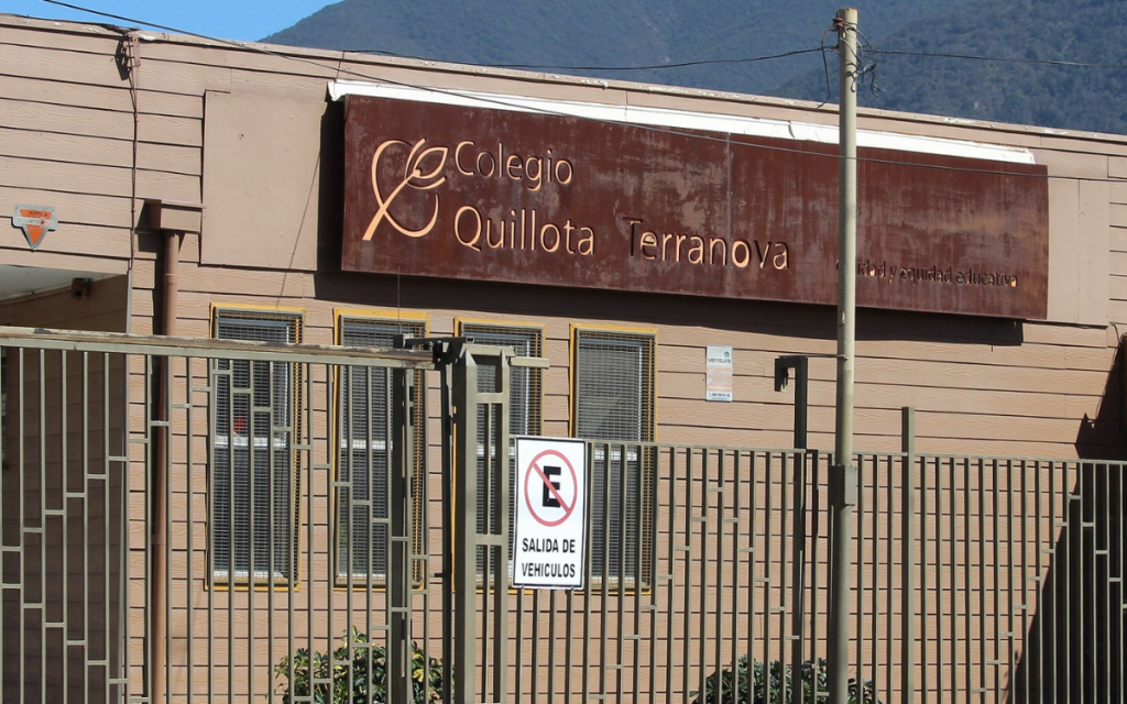 Quillota: Suspendieron clases en colegio por emanación de gas