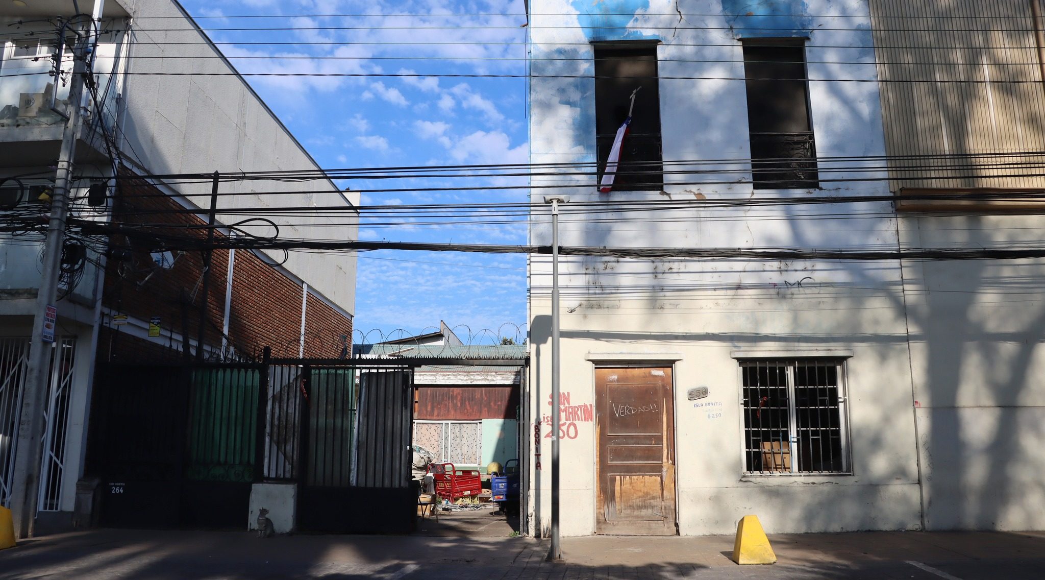 Carabineros desalojó la vivienda de calle San Martín 250 frente a la Plaza de Armas de Quillota