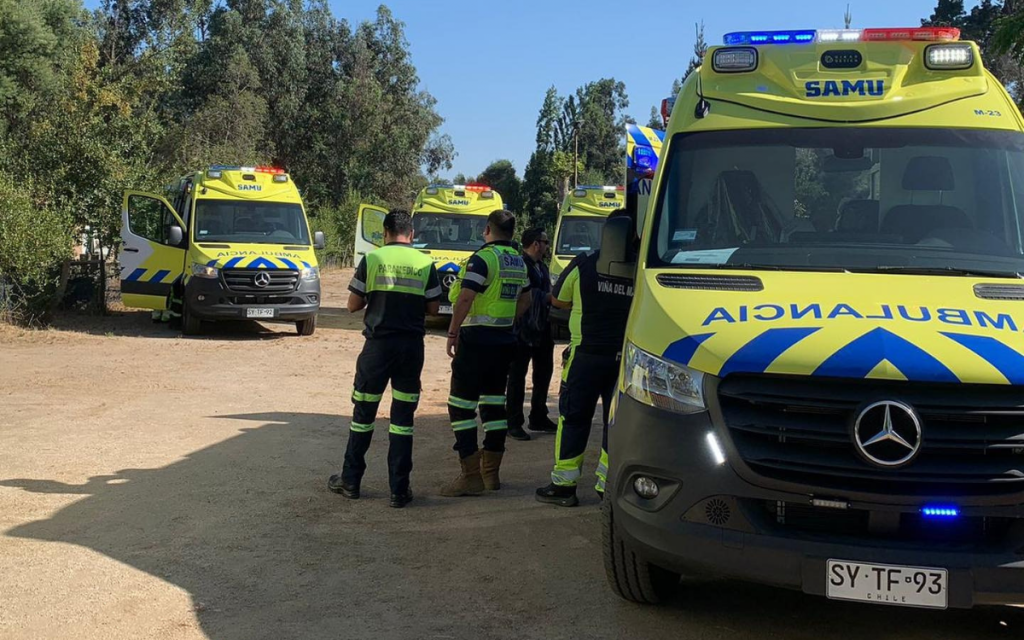 Hospital Biprovincial recibe dos ambulancias en comodato tras perder sus móviles en incendios