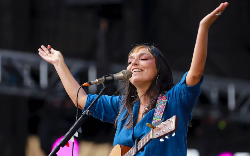 Javiera Parra se presenta en La Calera este sábado con entrada liberada