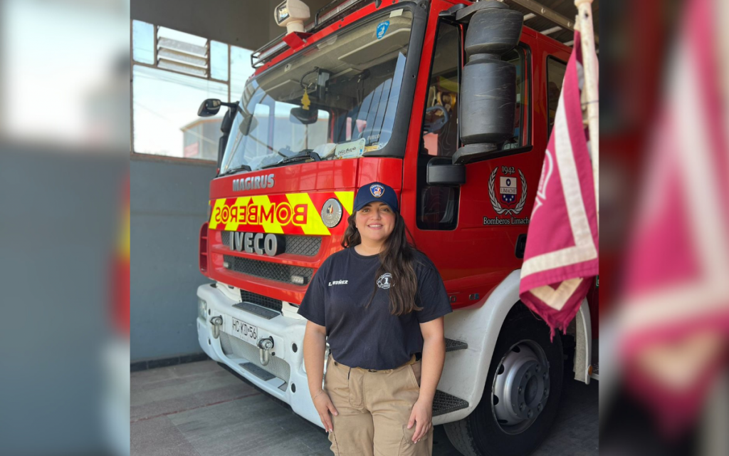 La historia de la primera conductora y operadora de material mayor de Bomberos de Limache