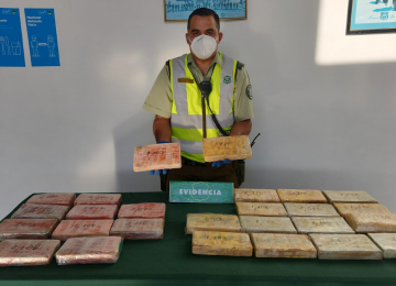 Nogales: pasajeros de bus trasladaban 16 kilos de cocaína de alta pureza