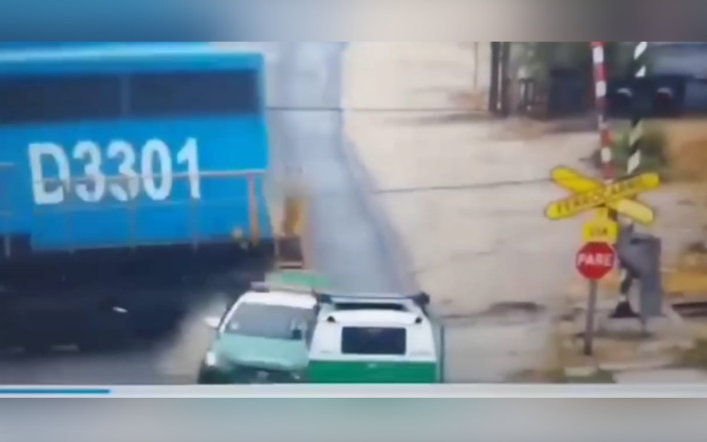 [VIDEO] Quillota: así fue la impactante colisión entre tren, patrulla de Carabineros y combi