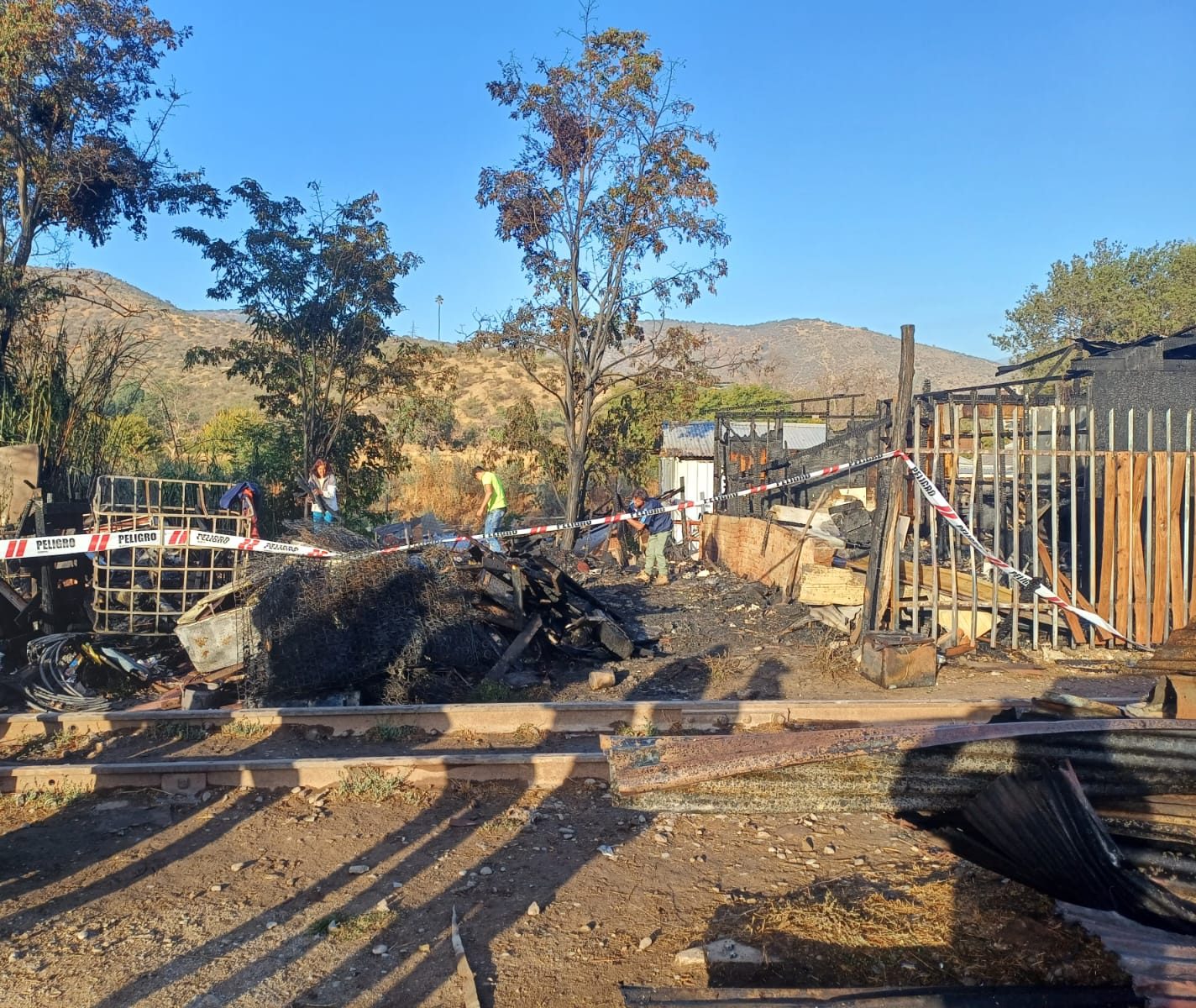 Incendio destruyó dos viviendas en Nogales